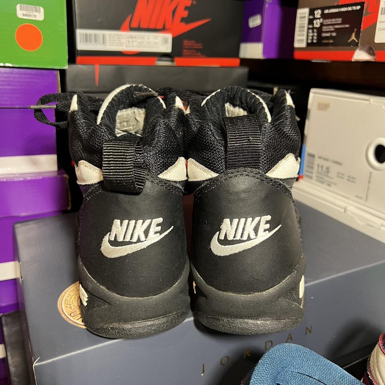 Vintage 1992 Nike Air raid basketball shoes. These - Depop