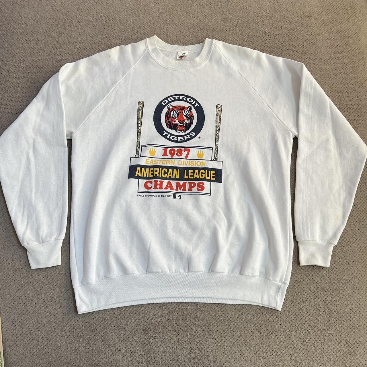 Vintage 1980s Detroit Tigers Official MLB sweater top