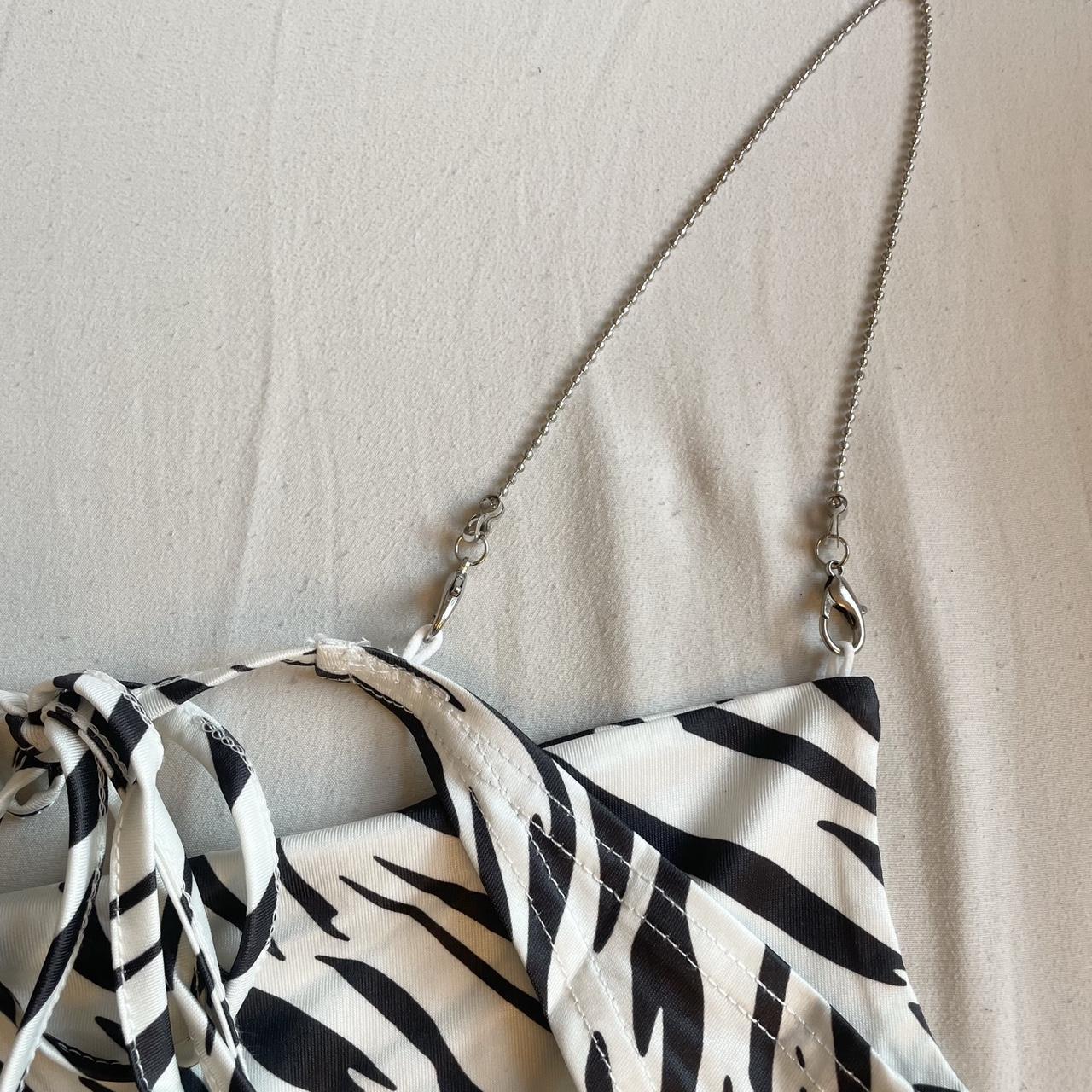 Cider Women's White and Black Croptop Depop