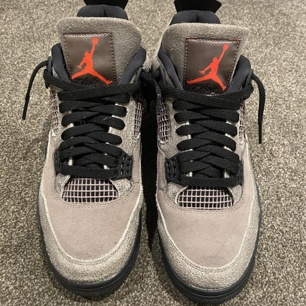 jordan4 taupe haze