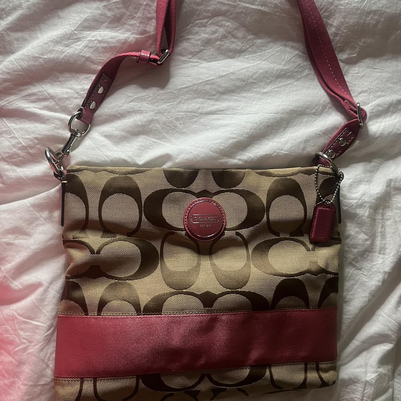 VINTAGE COACH BAG omg I love the pink stitching on... - Depop