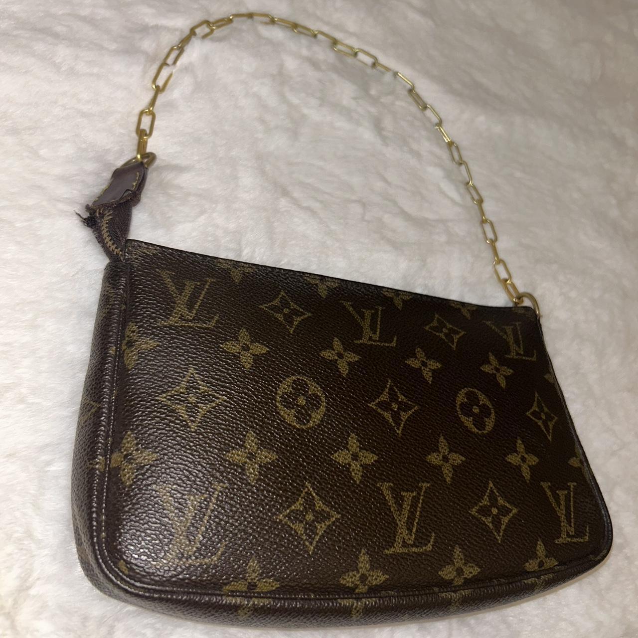 Authentic louis vuitton discount pochette