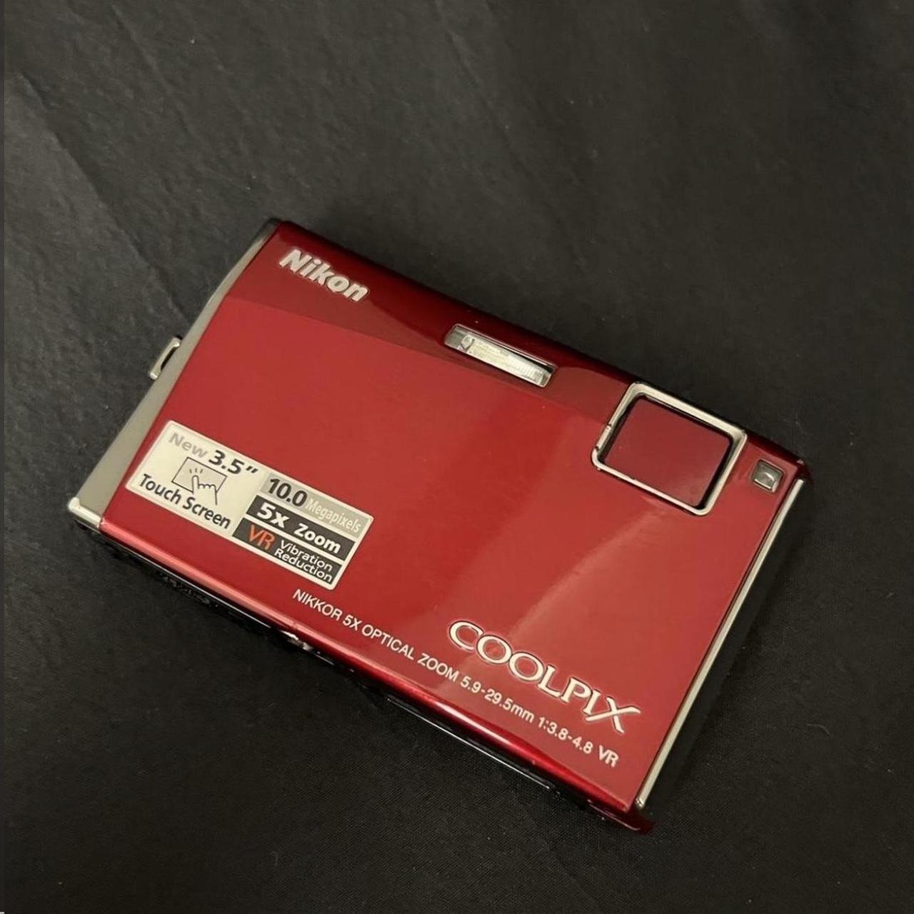 y2k point and shoot digital camera fully... Depop
