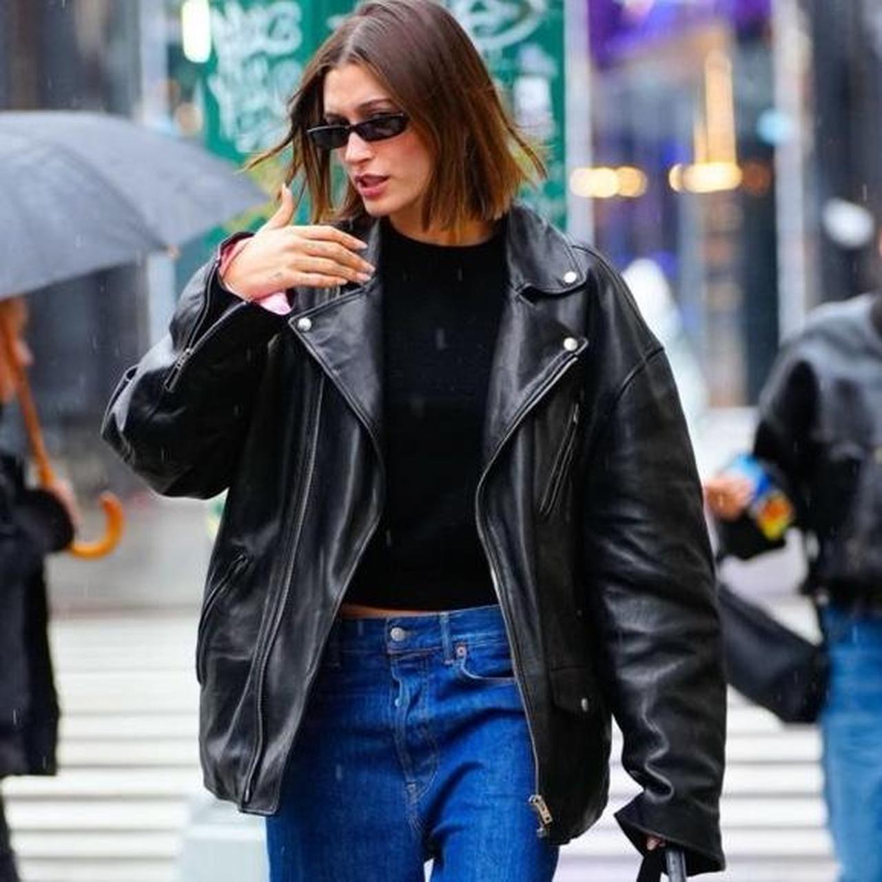 90s old gap leather bomber jacket fits L Vintage Gap Leather