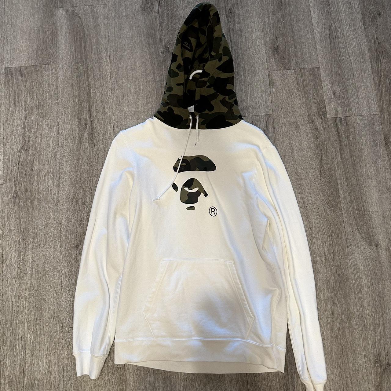 White bape outlet shark hoodie