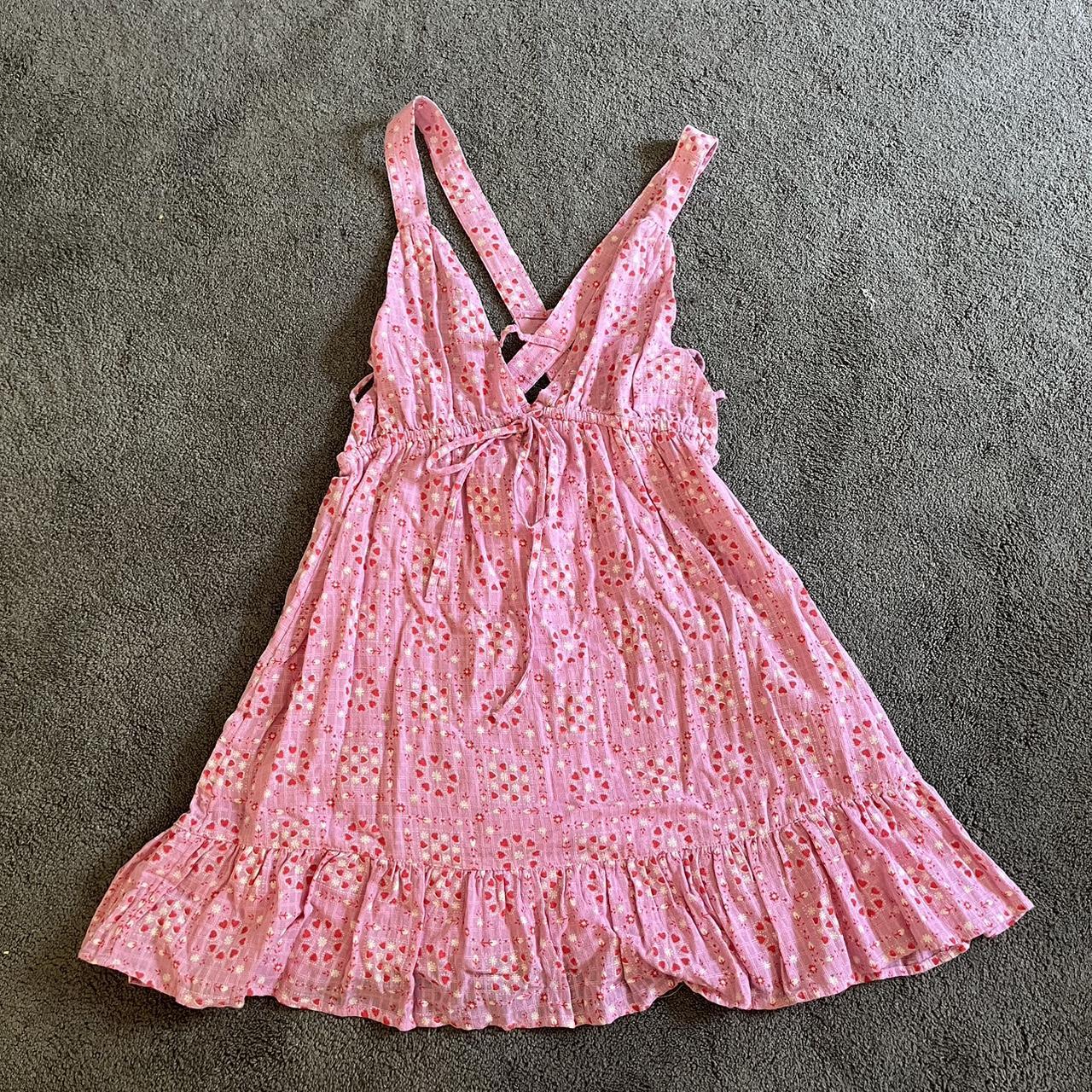 Urban Outfitters Women's Pink and White Dress | Depop