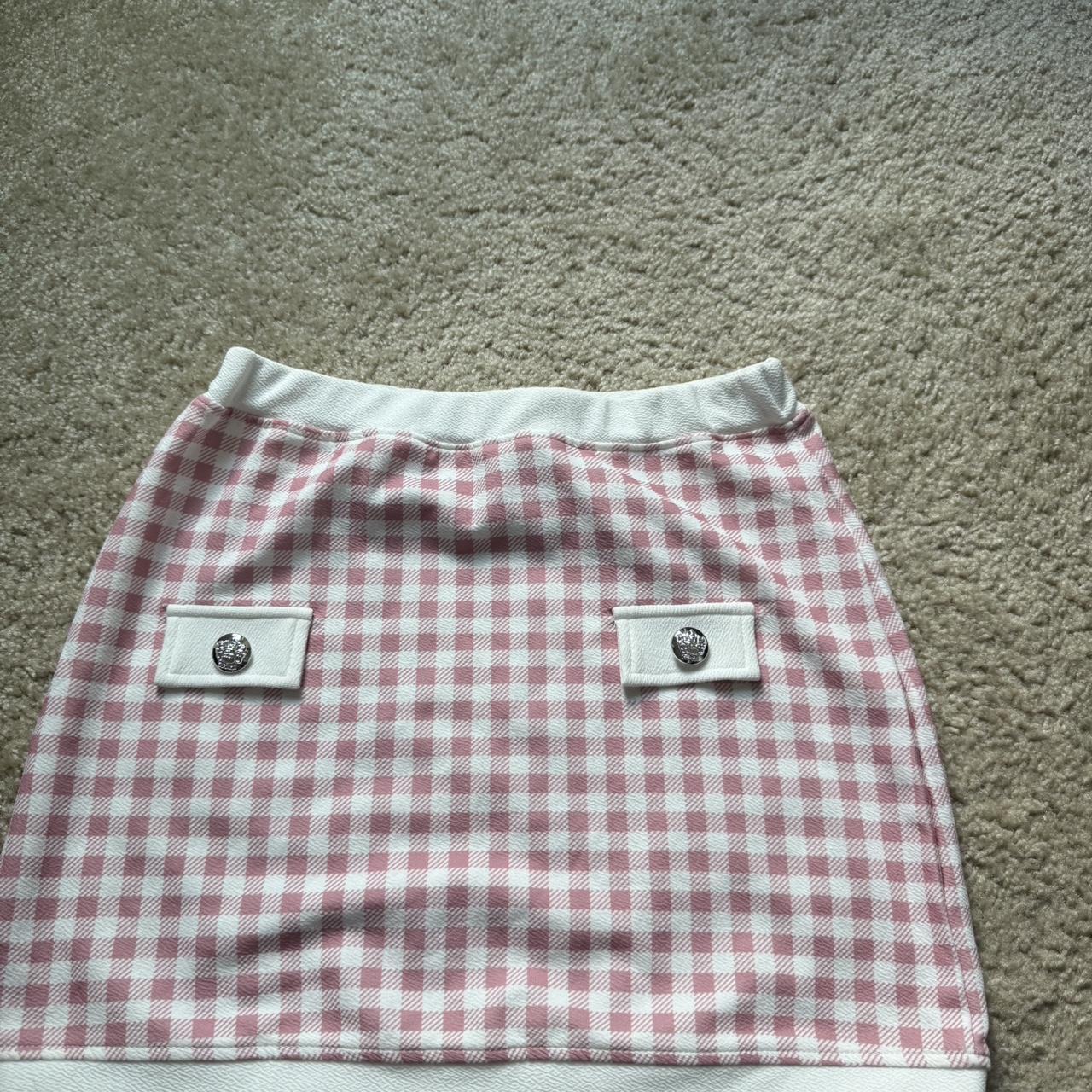 item listed by royalty101__