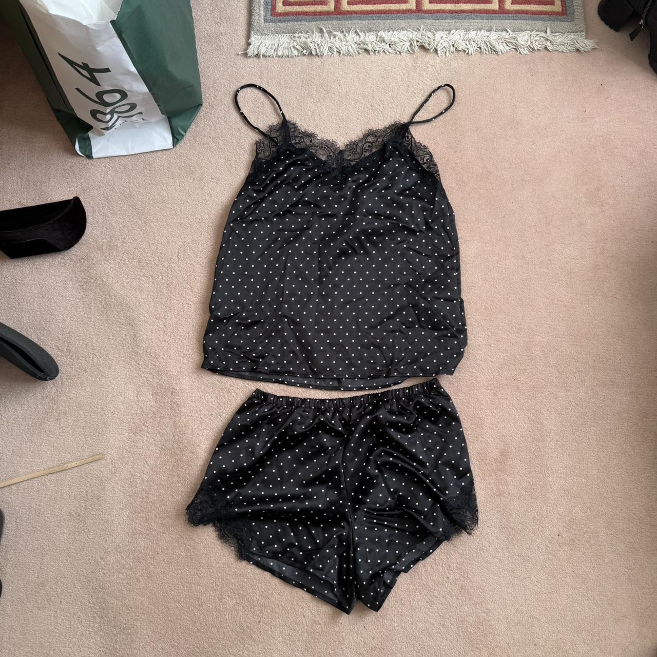 item listed by garmsforcharmz3