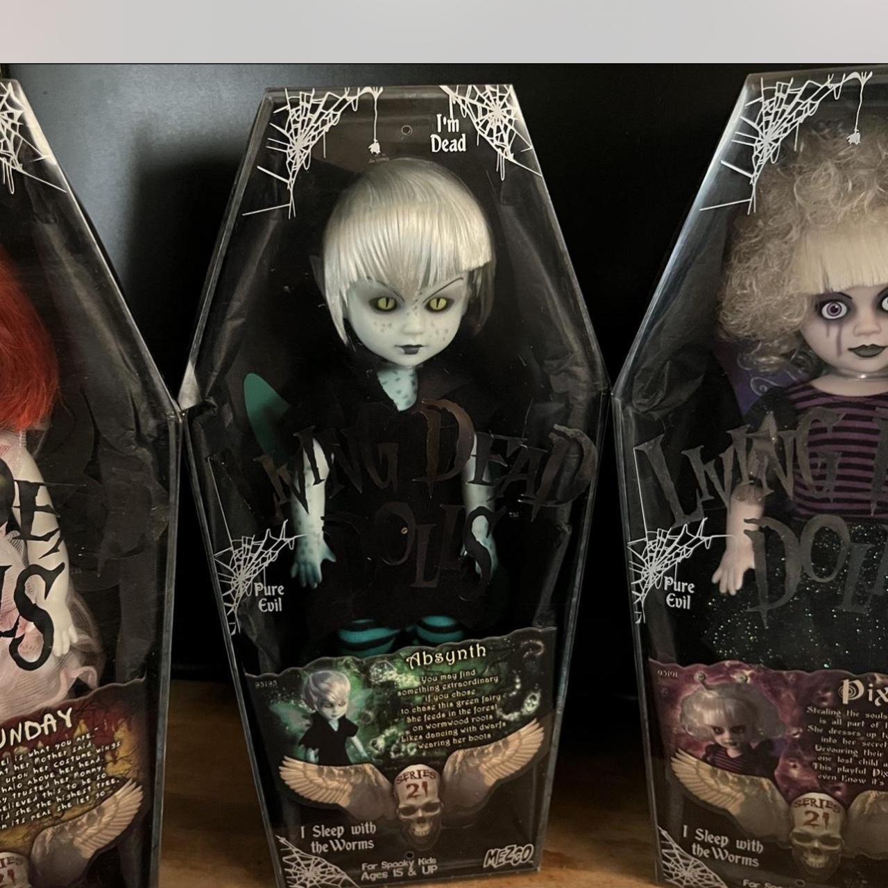 LIVING DEAD DOLLS outlet ABSYNTH