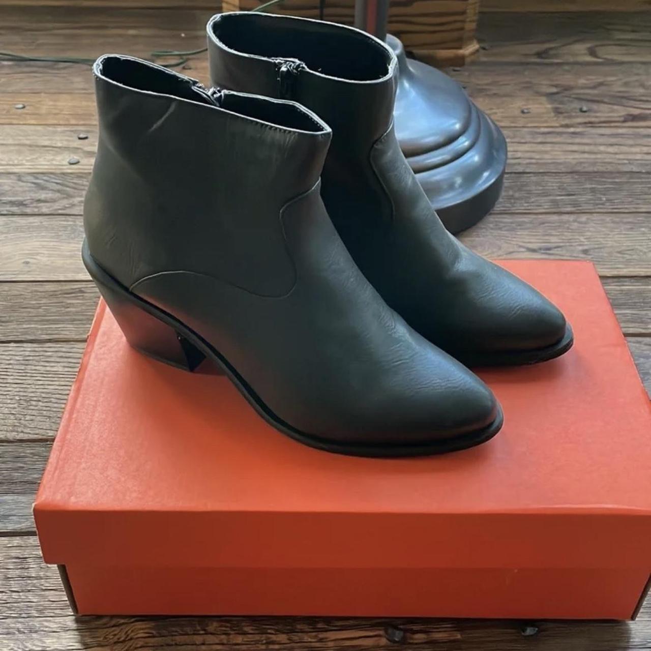 Black ankle boots outlet size 8