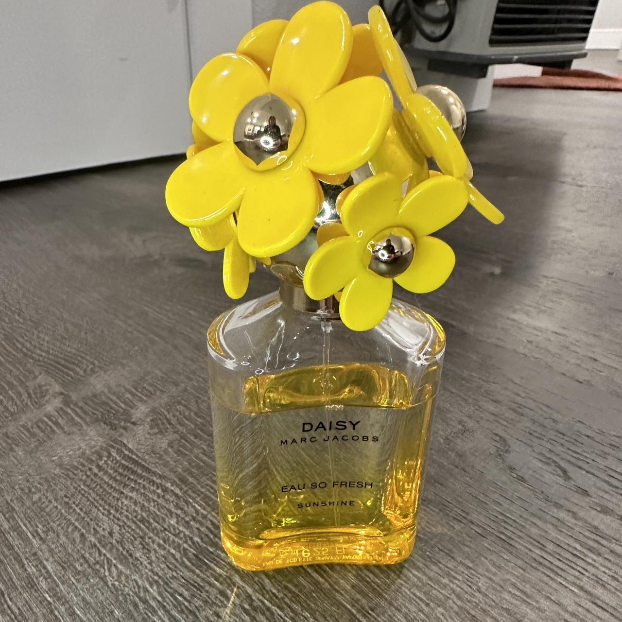 Marc Jacobs Yellow Fragrance Depop