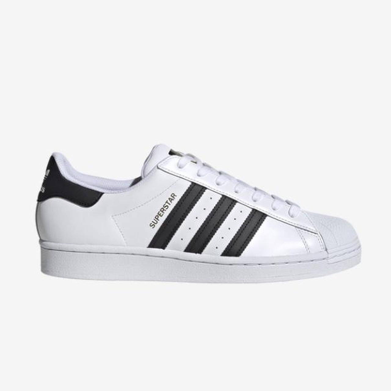 adidas originals superstar casual sneaker size 4.5. Depop