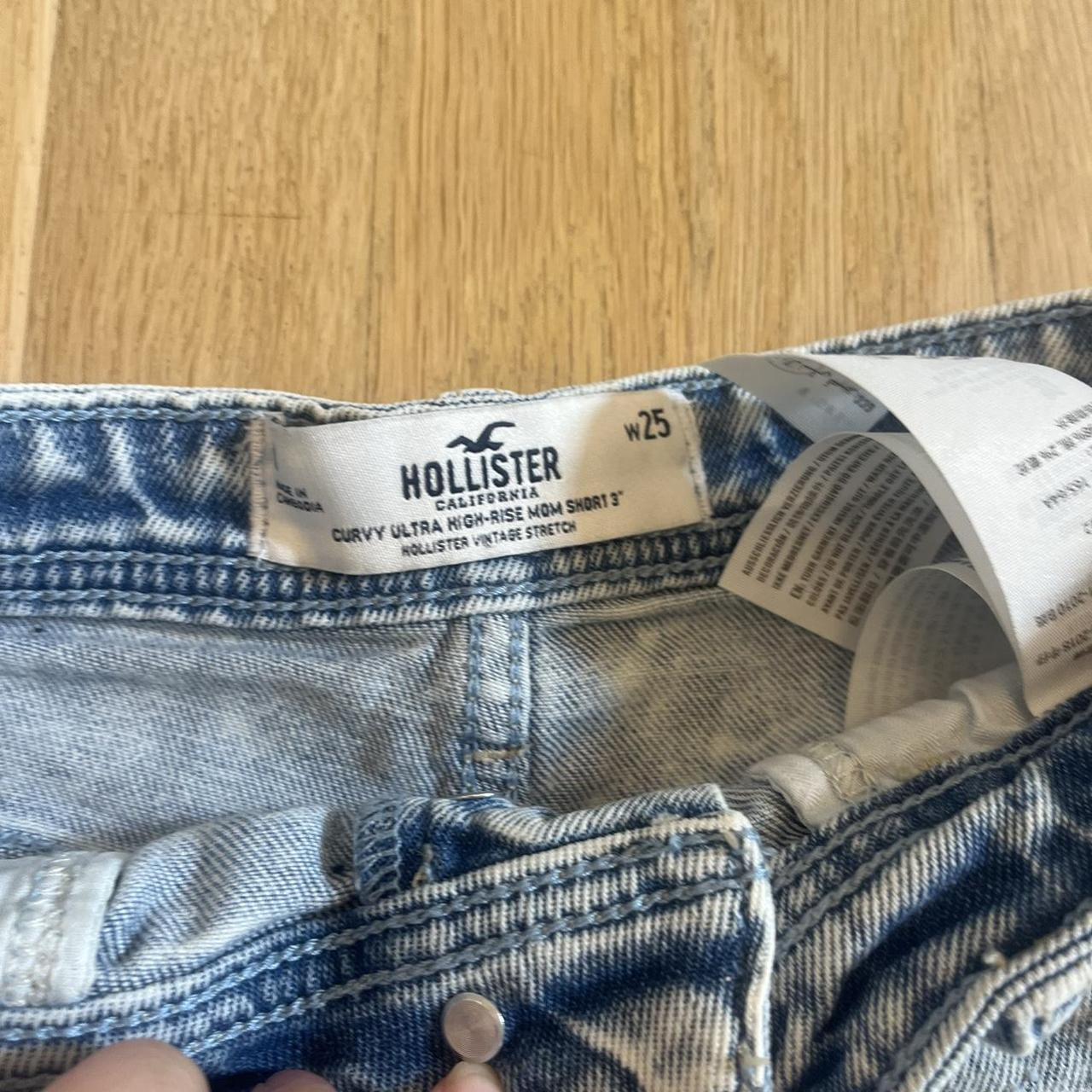 Light washed Hollister shorts. Very stretchy , #shorts