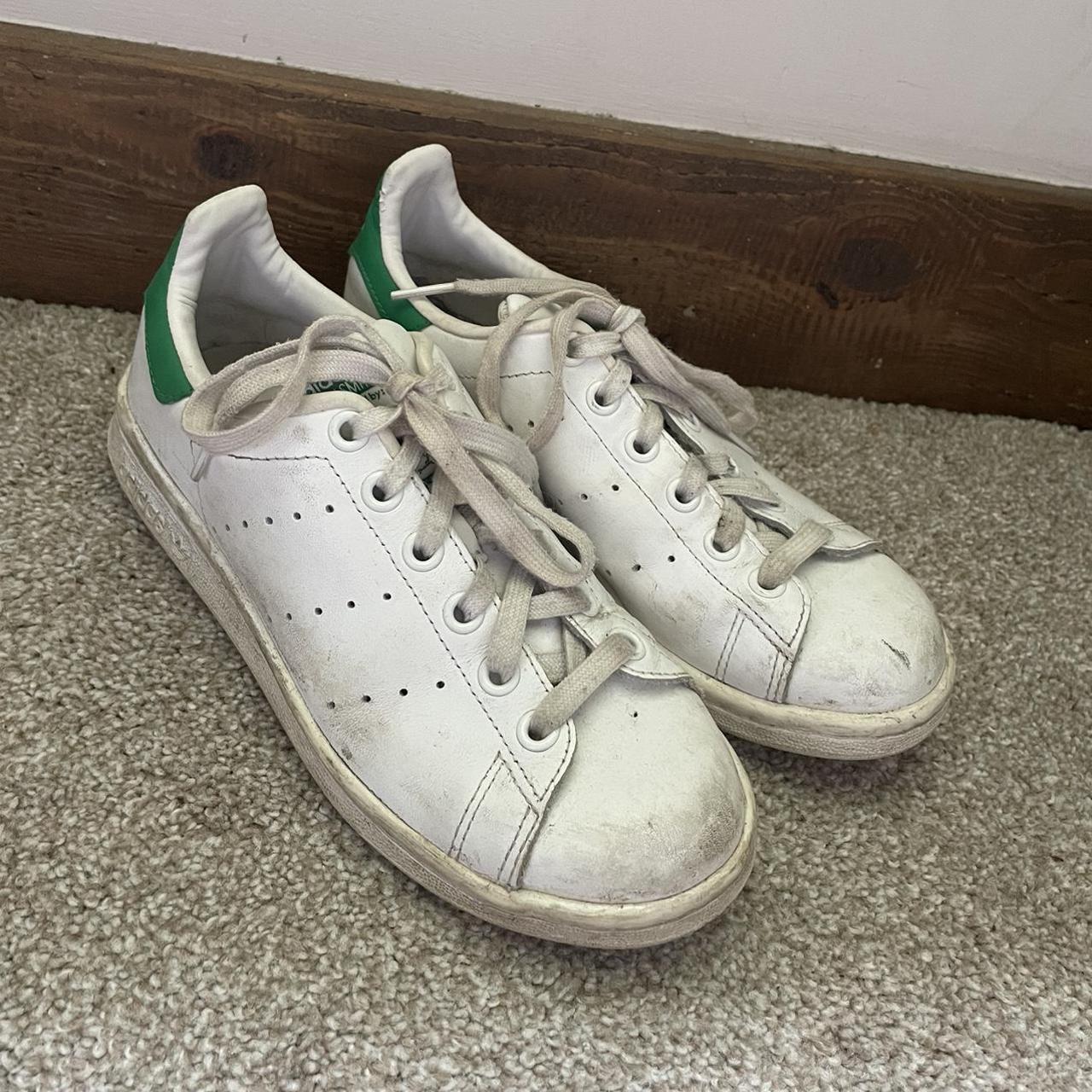 Stan smiths hot sale size 3