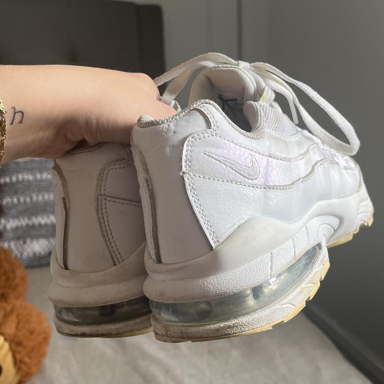 95s grey and white