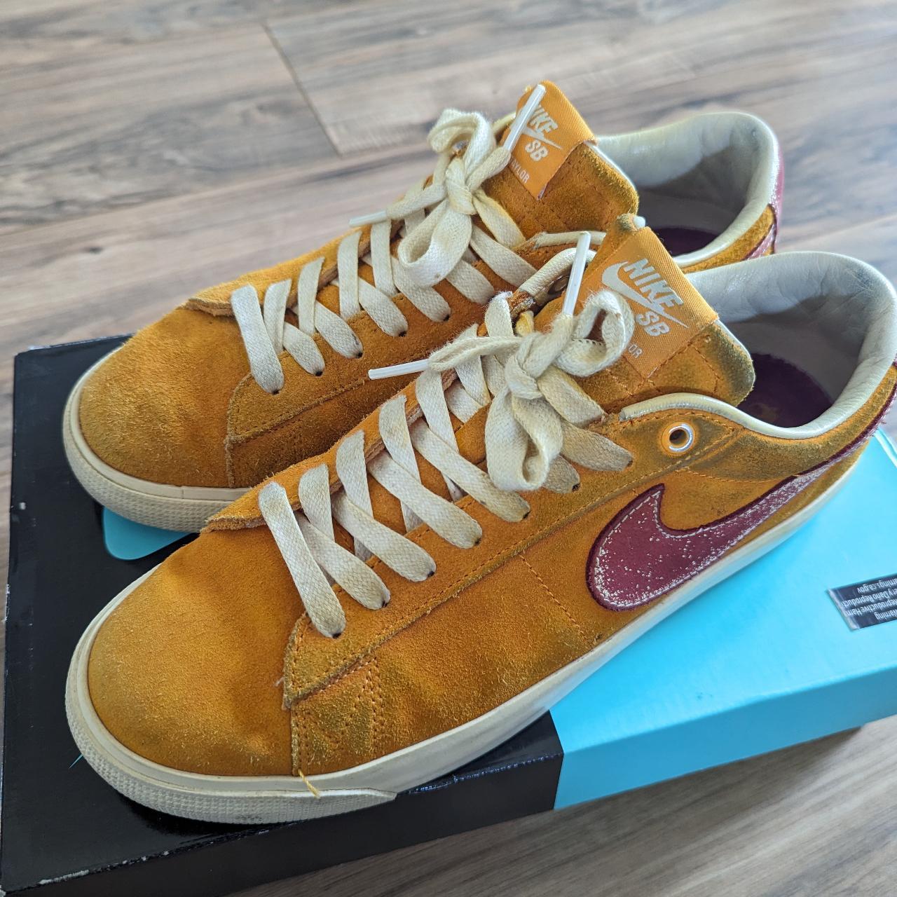 Nike sb blazer low bruised peach hotsell