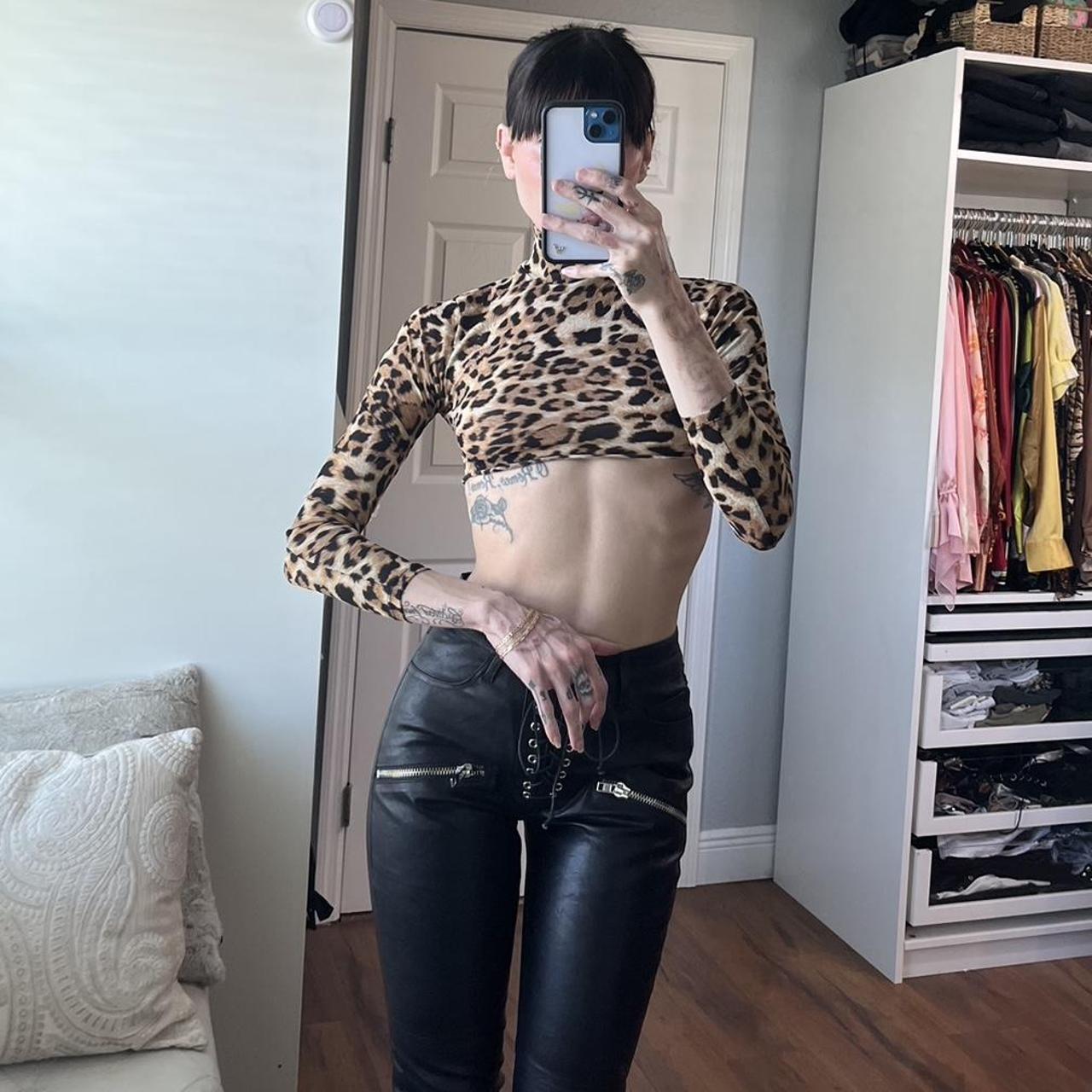 Cropped Reformation leopard mesh top. Perfect - Depop