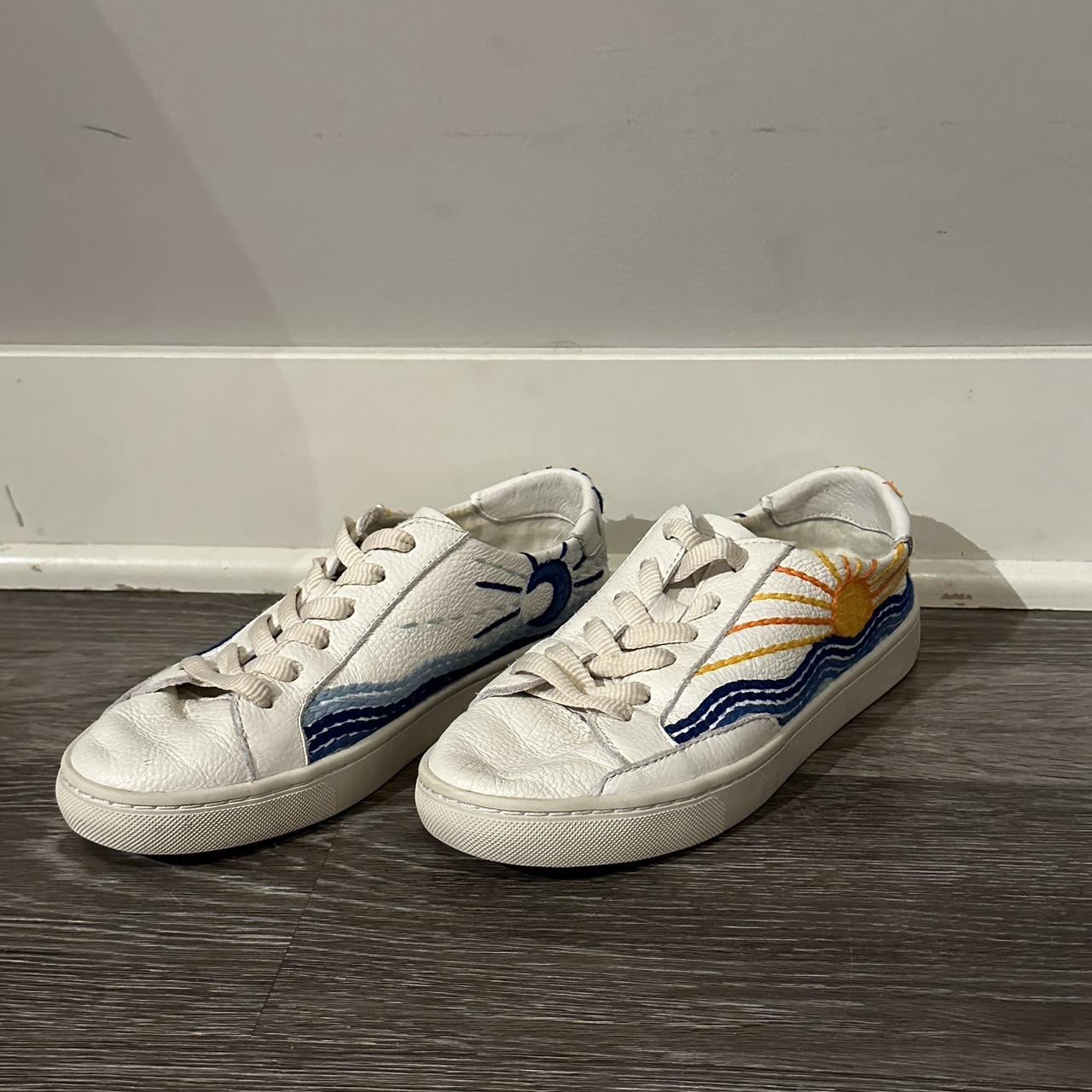 Soludos embroidered sale sneakers