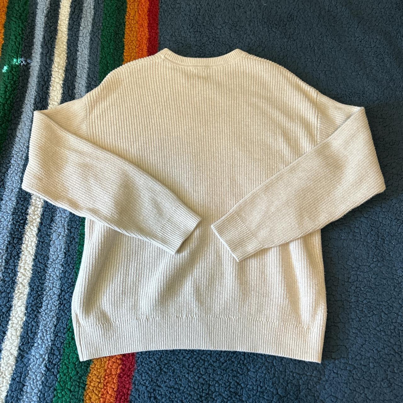 Gap cream sweater very sick sweater size large Runs... - Depop