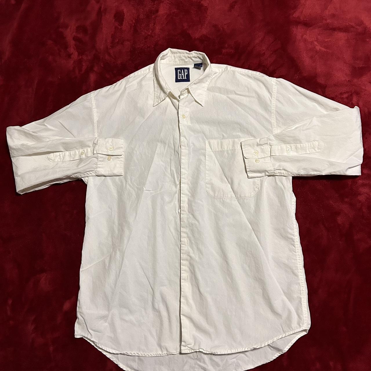 Gap dress shirt in white size M Good fit and no stains - Depop