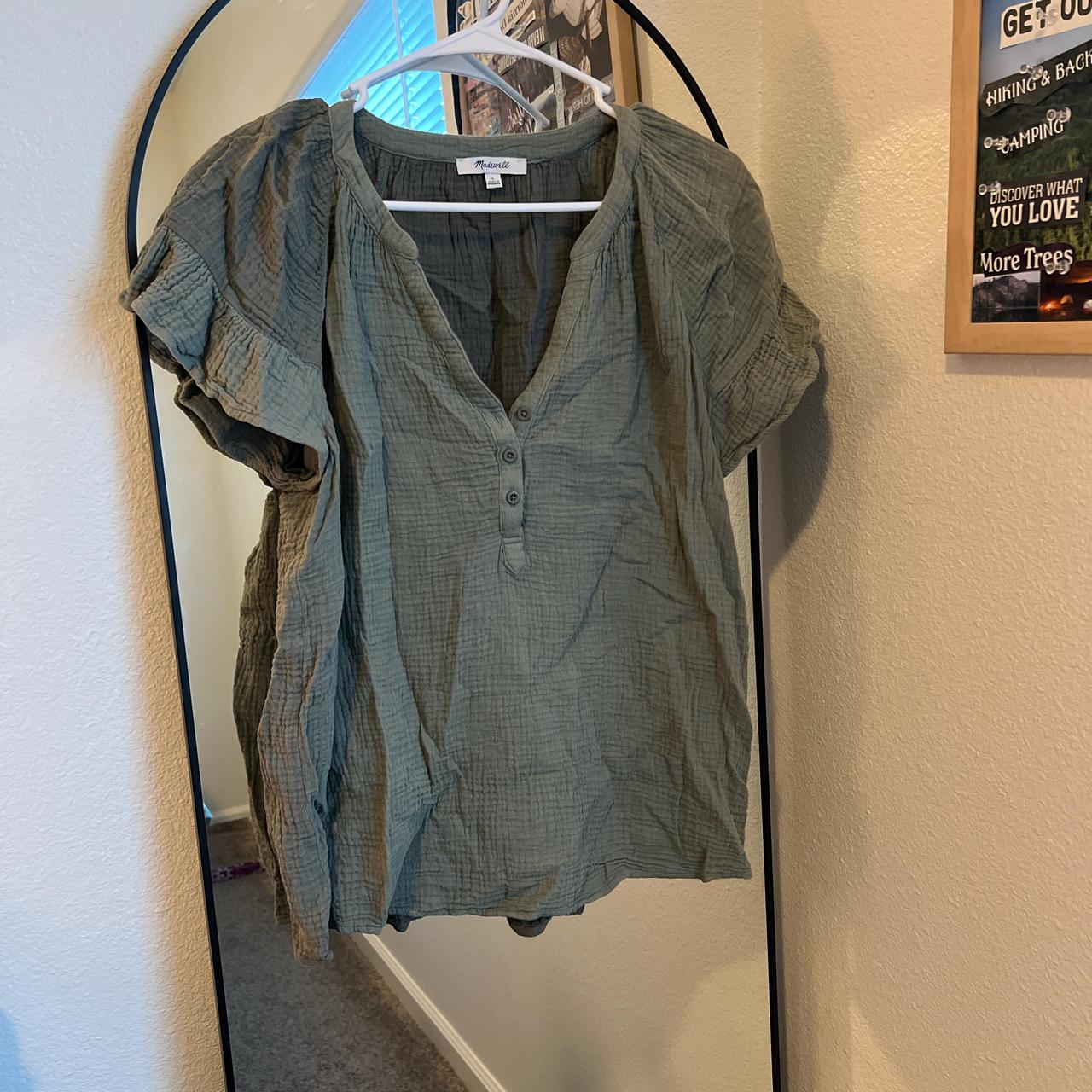item listed by haleylouu