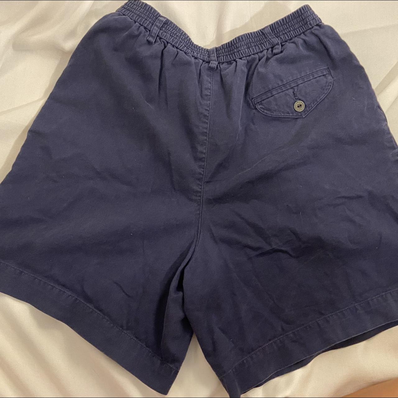 Liz Claiborne Women's Shorts | Depop