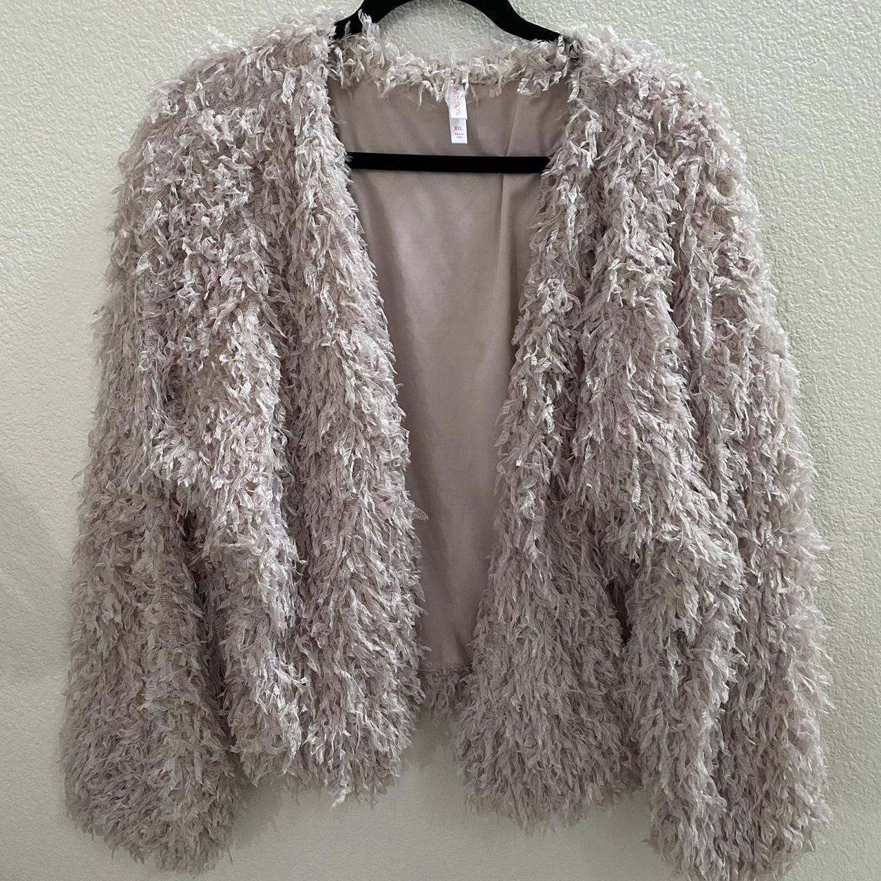 Faux Pink fur jacket - Depop