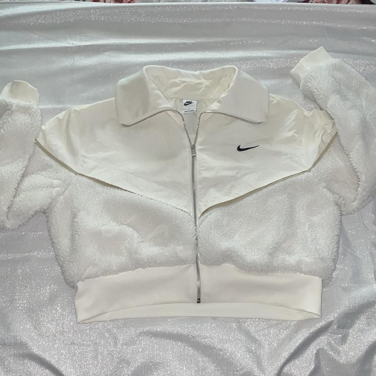 white nike jumper