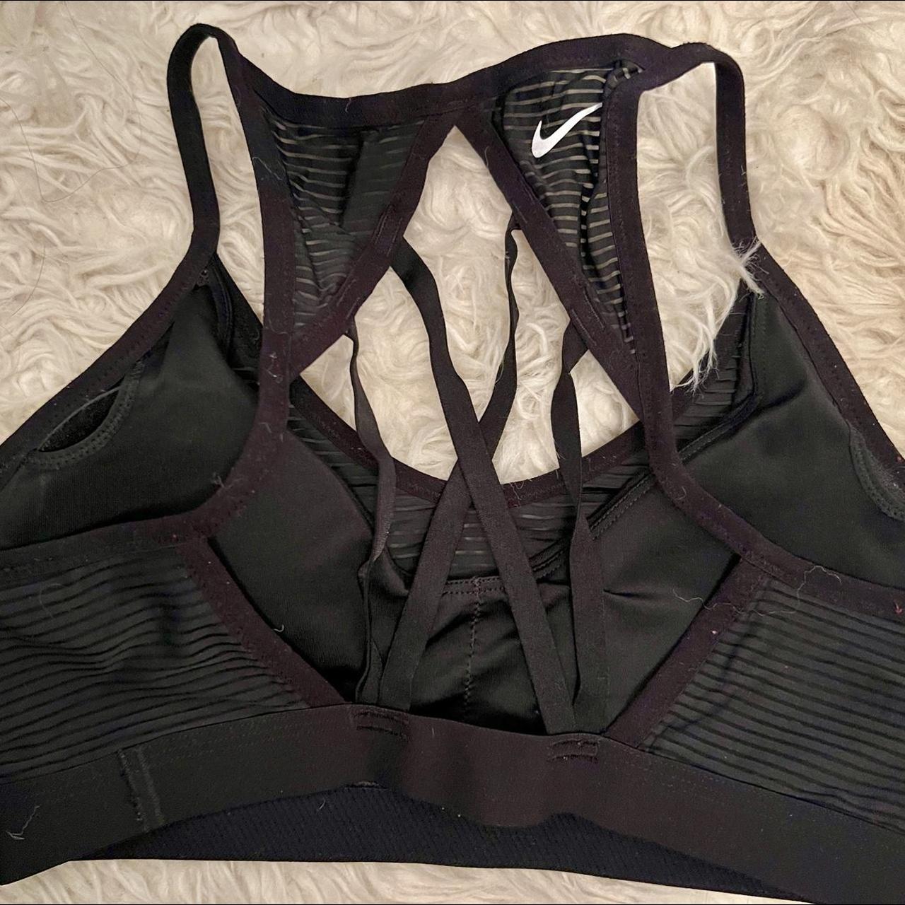 Nike Women's Logo Razor Back Sports Bra Small. Black - Depop