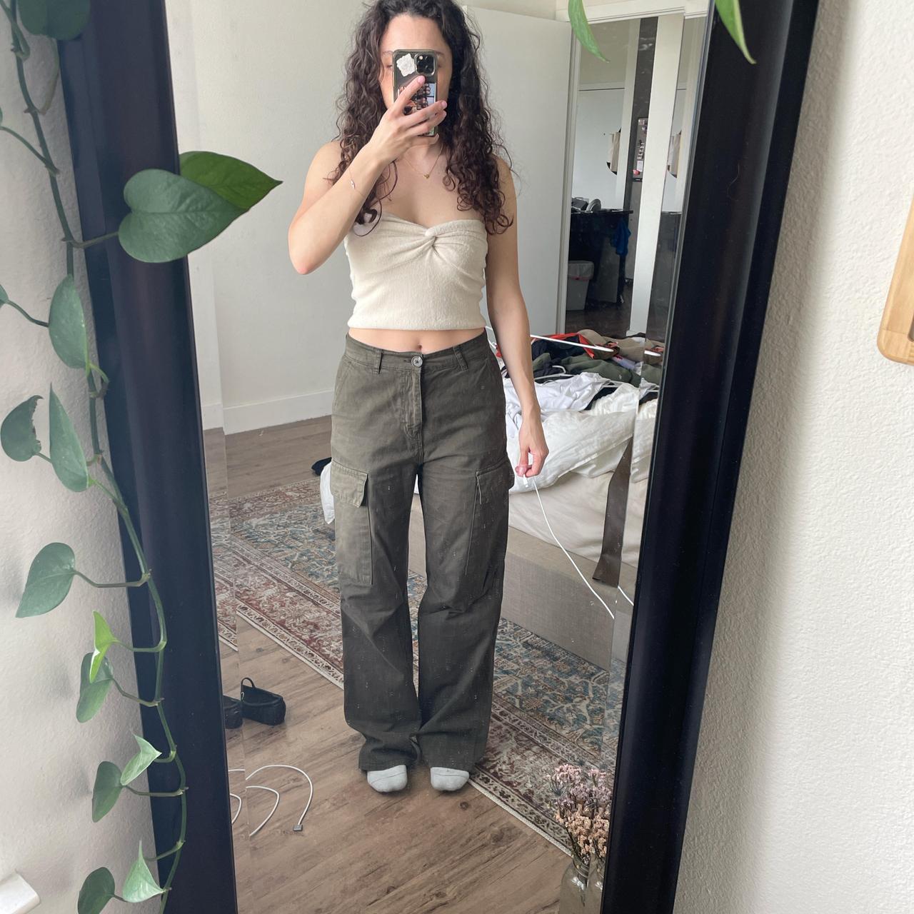 zara green cargo pants - Depop