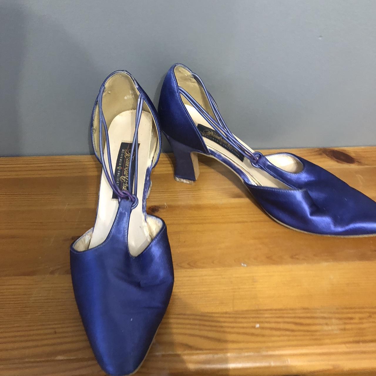 powder blue court shoes