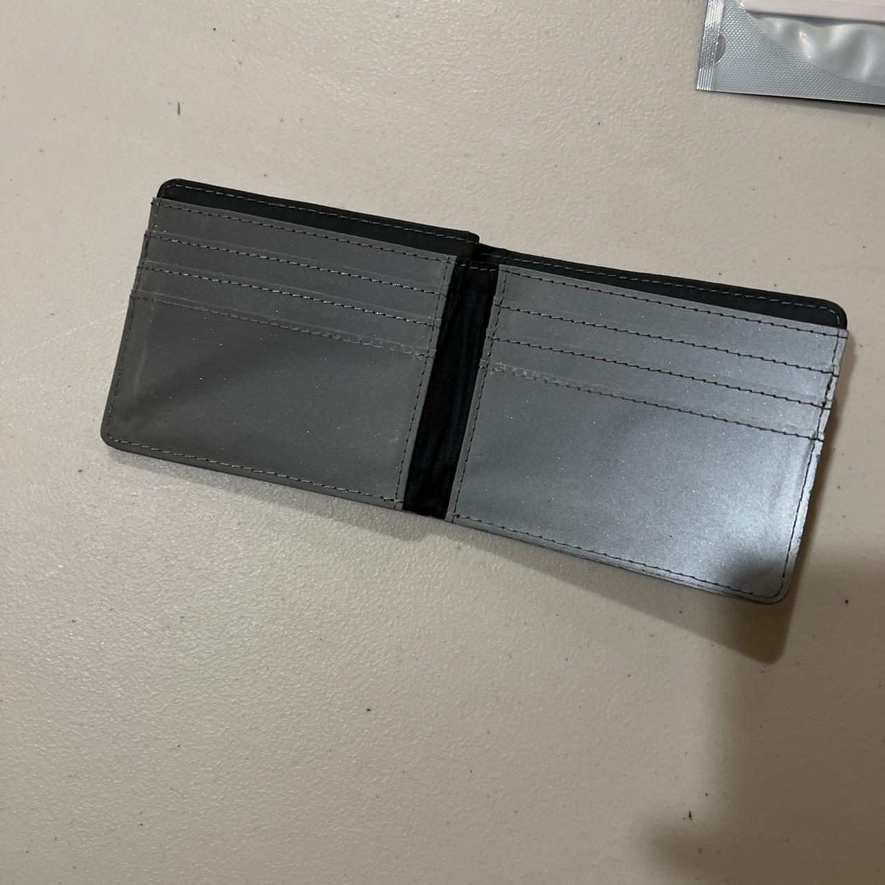herschel wallet reflective 3m used still in... Depop