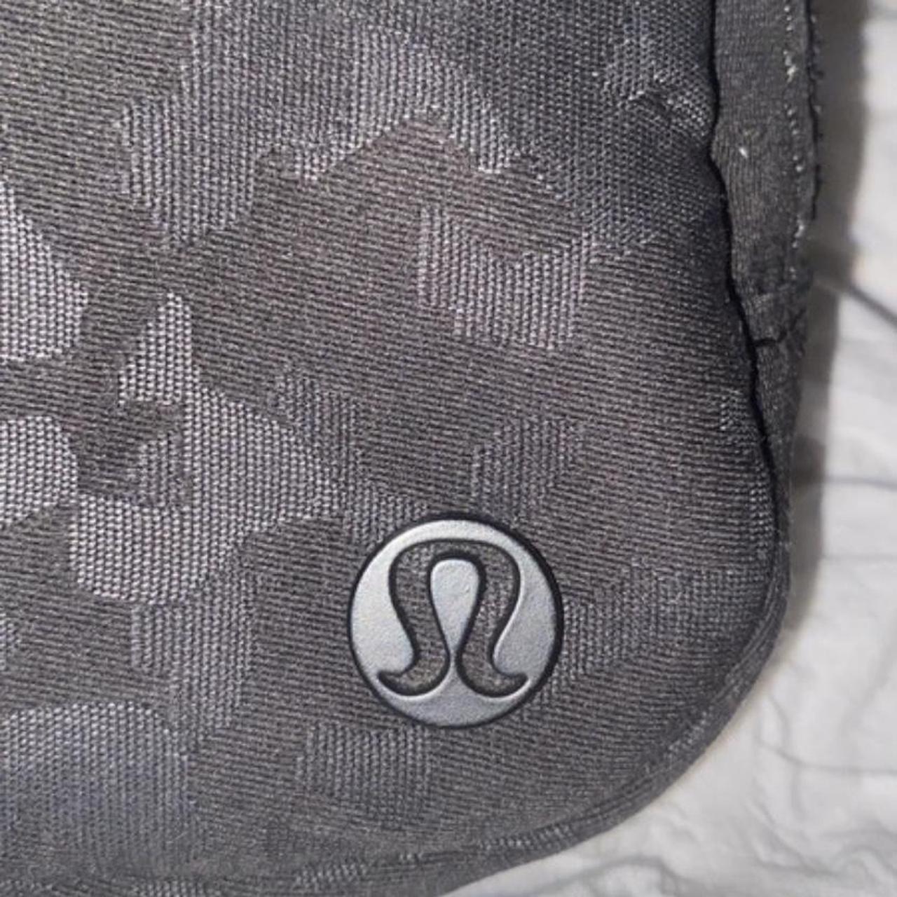 Lululemon Bum Belt Bag Only Been Used Twice Looks Depop