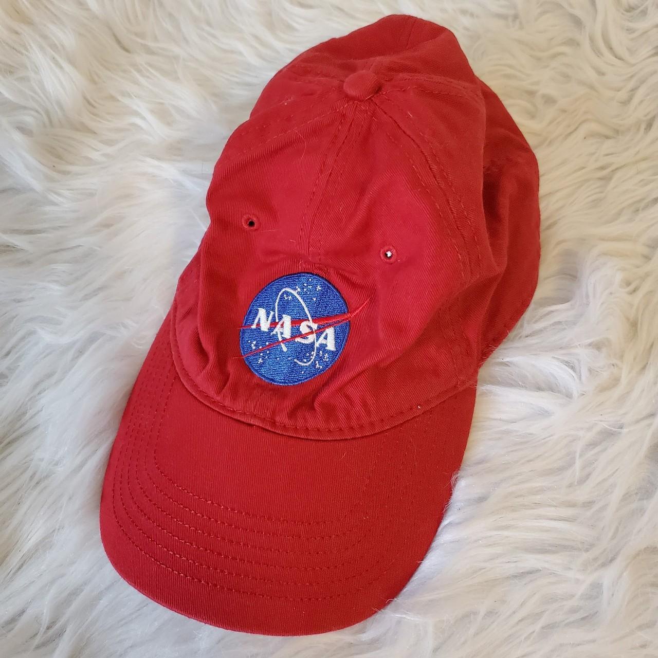 Red store nasa hat