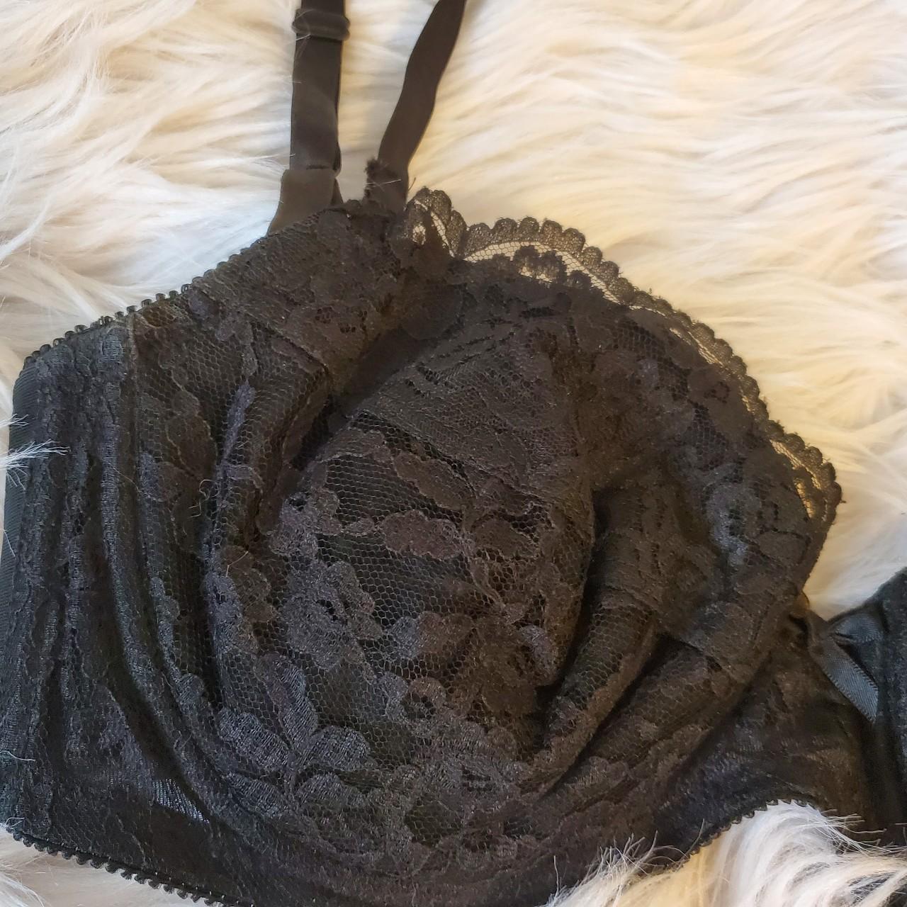 Vintage lace bra from JC Penney. Size 36c. In - Depop