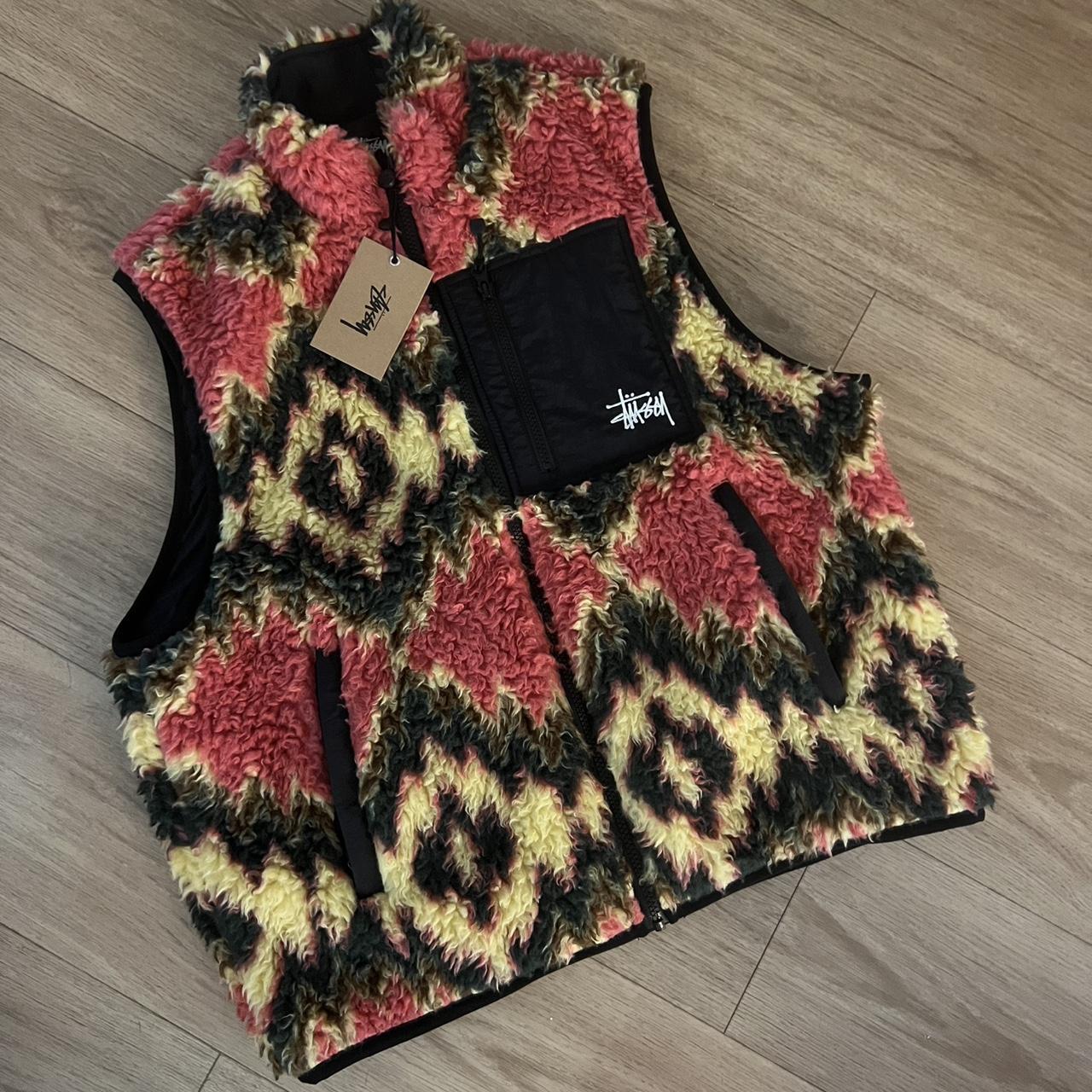 Stussy sweater-vest - Depop