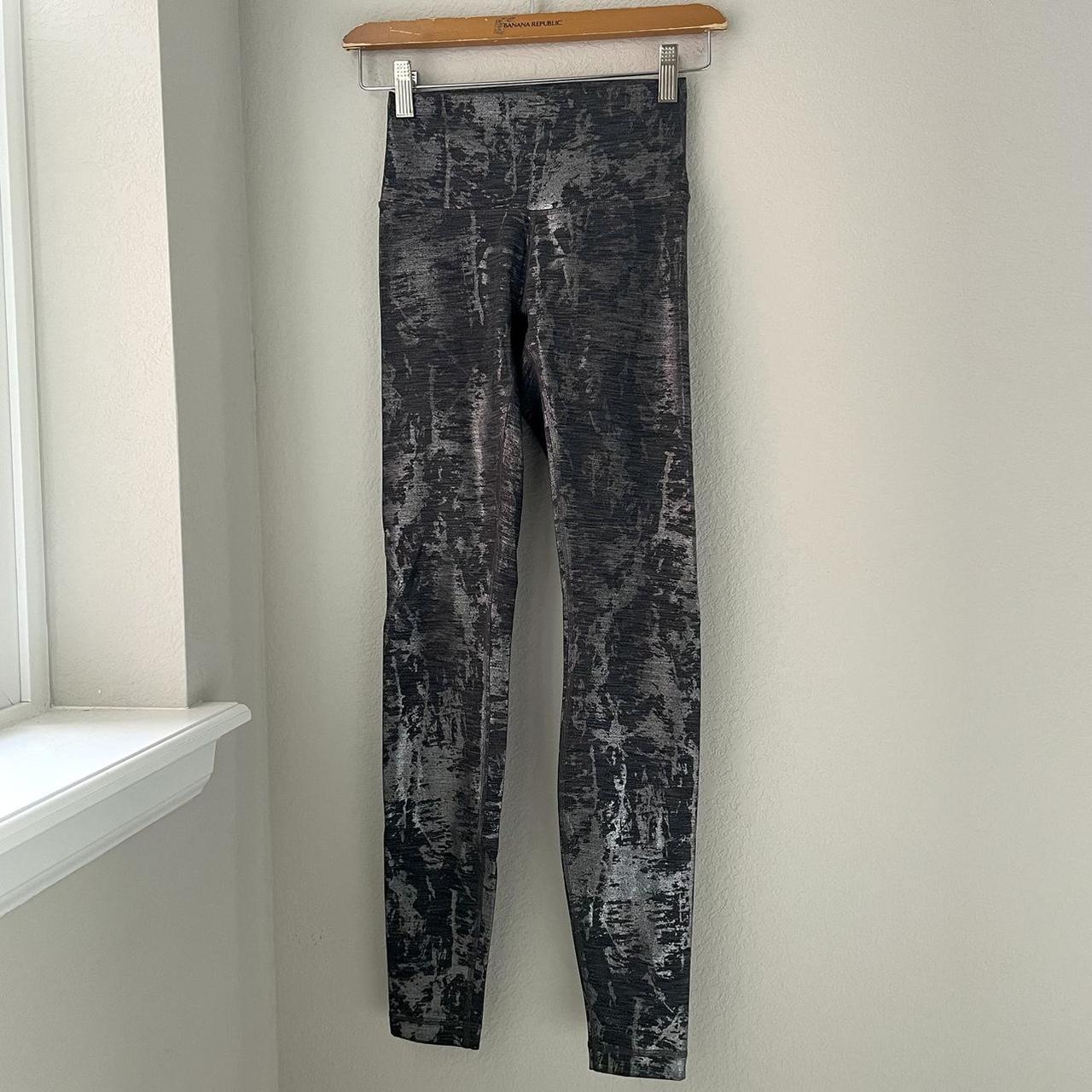 Nwot Lululemon cheapest leggings bundle (sz 6, 28