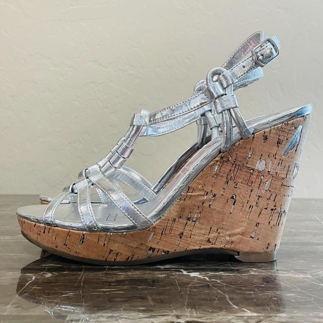 Bcbg silver hot sale sandals