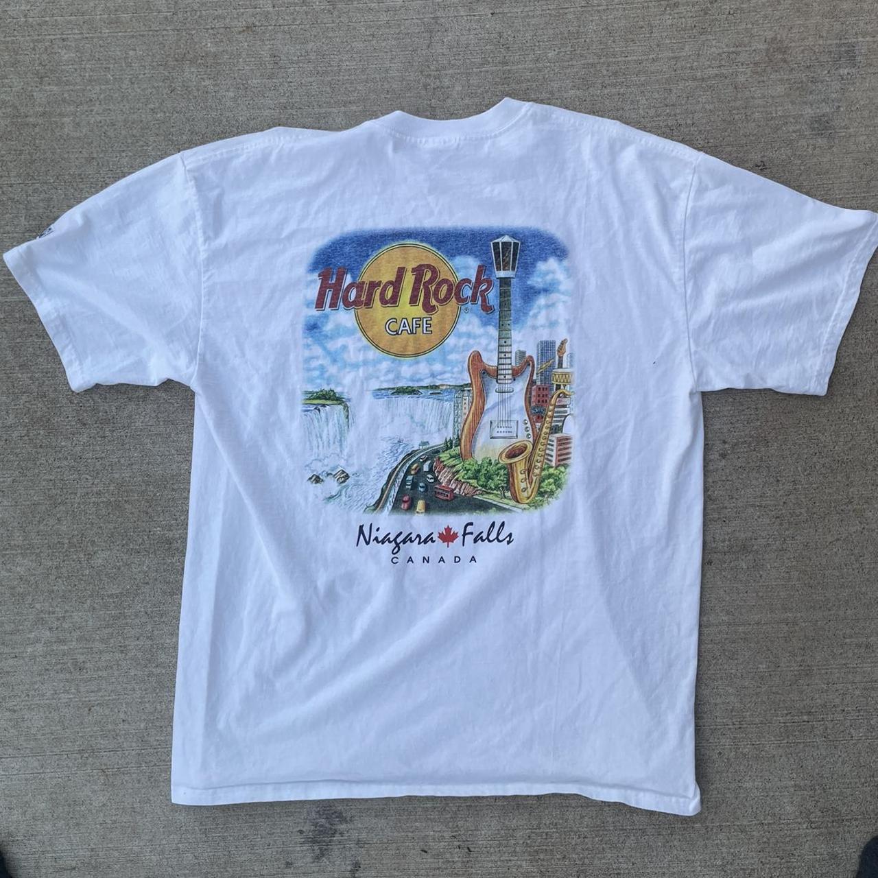 Hard Rock Cafe Men's White and Red T-shirt | Depop