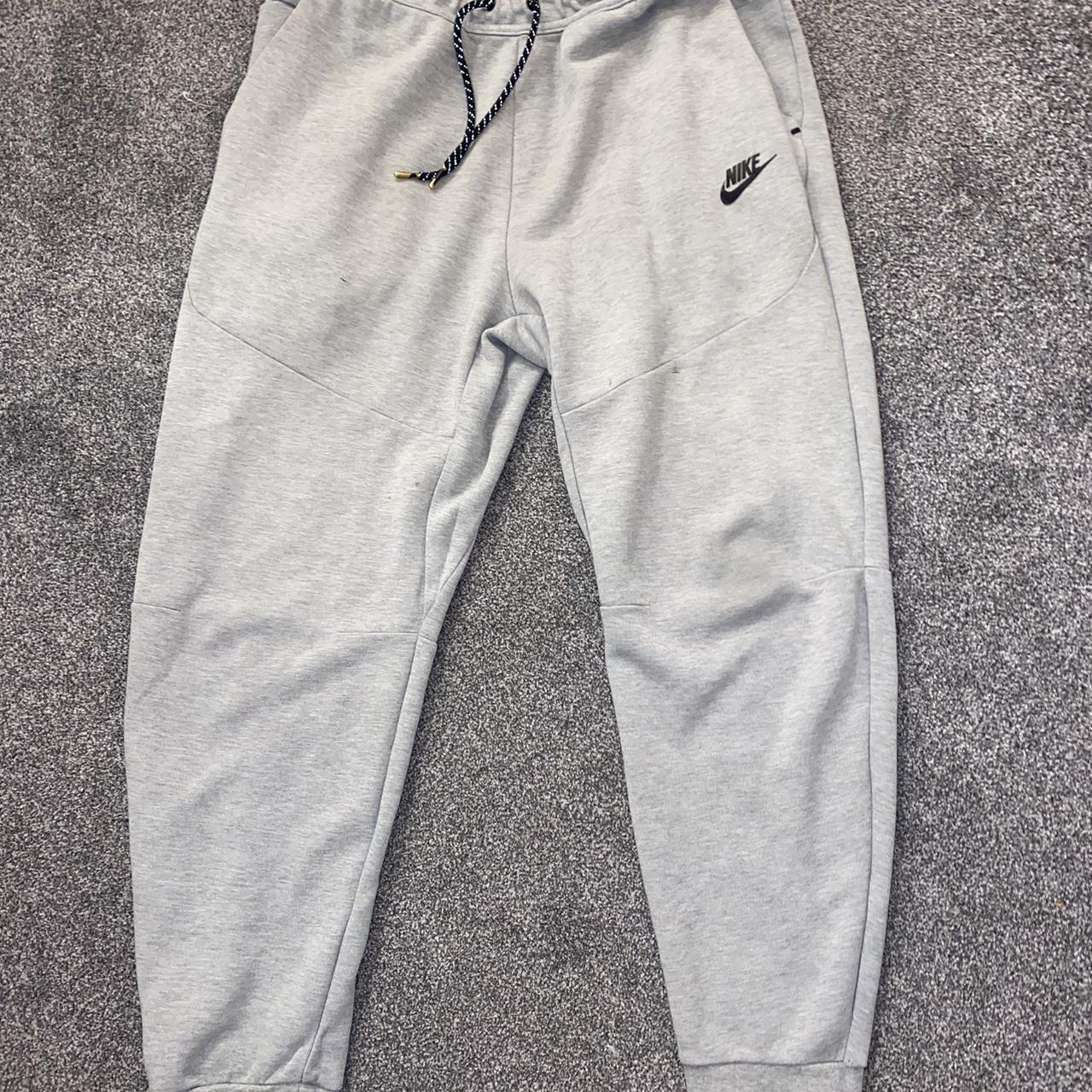 mens grey nike fleece tracksuit