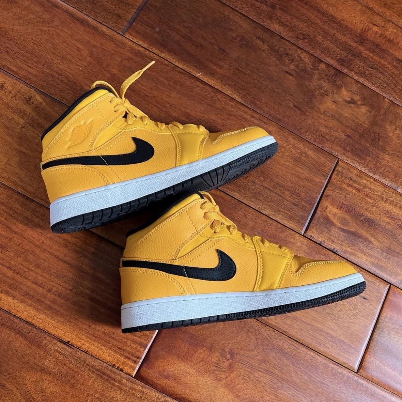 university yellow jordan 1