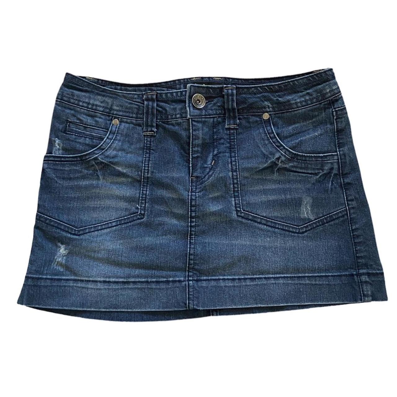 l.e.i. denim mini skirt waist measures 14 inches... - Depop