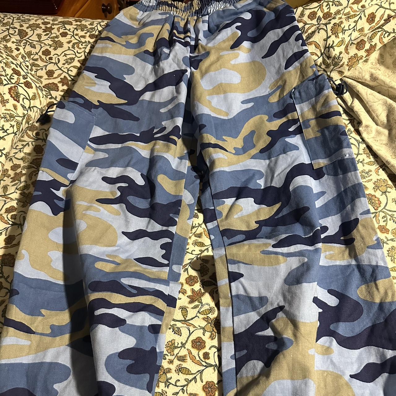 Urban outfitters blue sale camo trousers