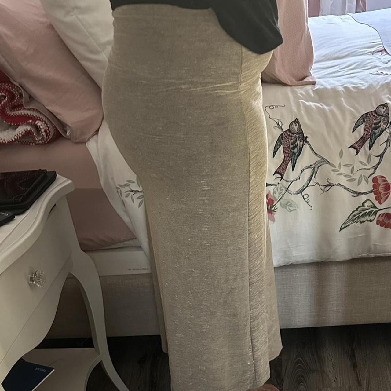 Dynamite Women's Green Skirt Depop