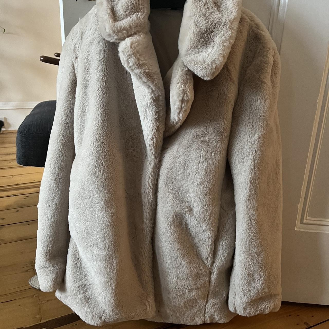 H&m faux hotsell fur coat cream