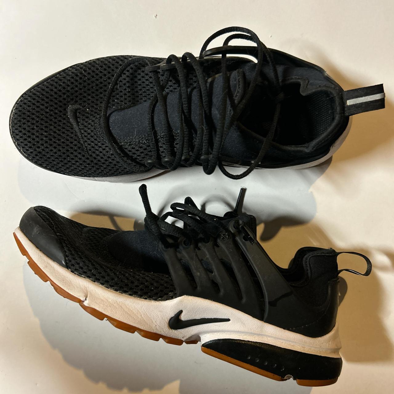 Nike presto black gum sole best sale