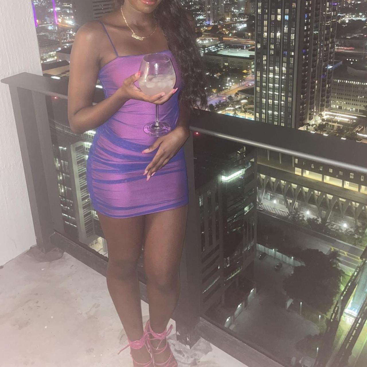 item listed by serenaxlily