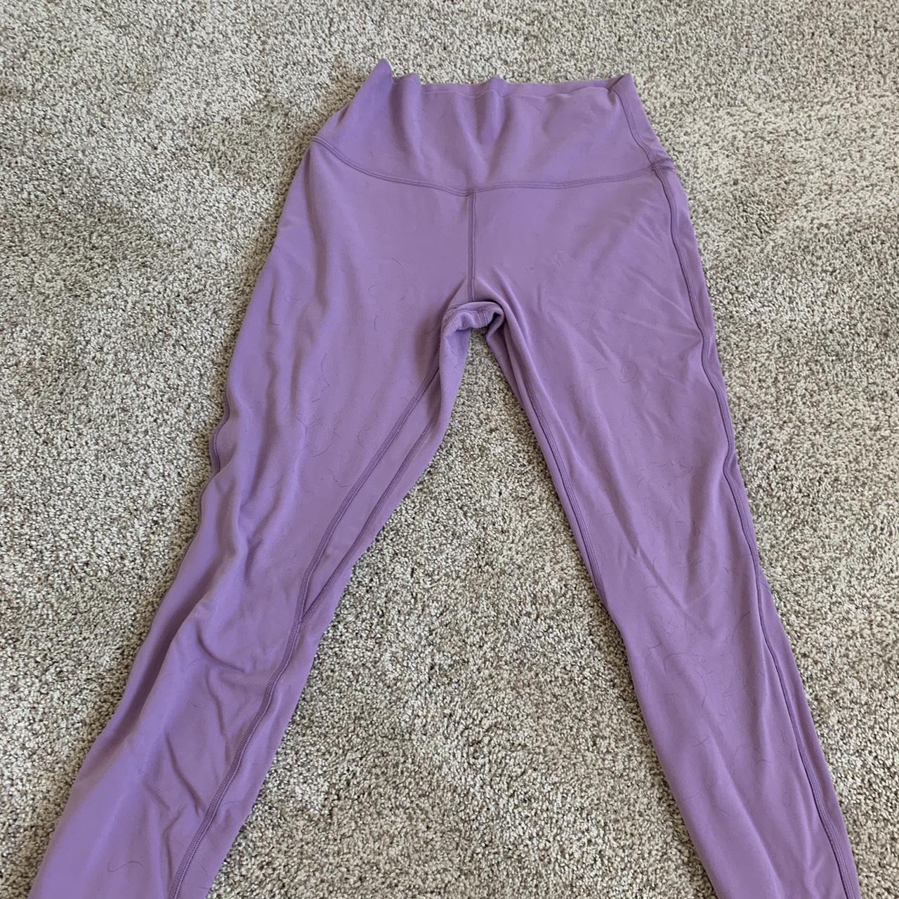 Lululemon purple align leggings size 8, I’m not