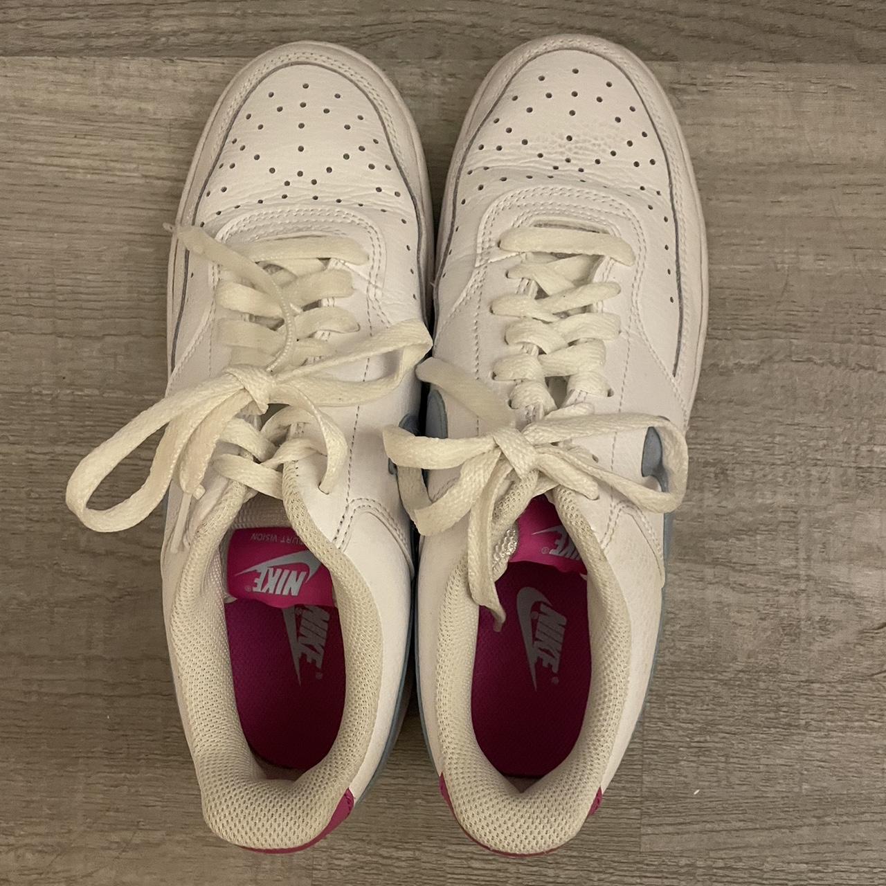 nikes blue and pink