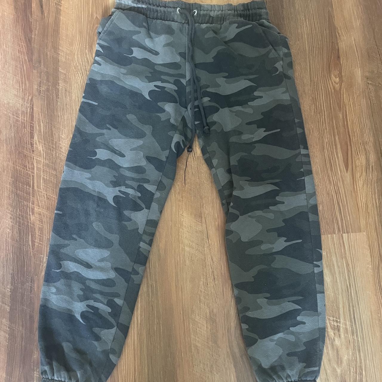 camo wild fable sweat pants #camo Depop